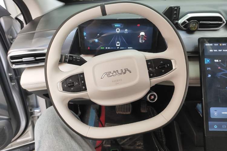 Used Dongfeng Aeolus Mage 2023 DH-i 1.5T Luxury Edition
