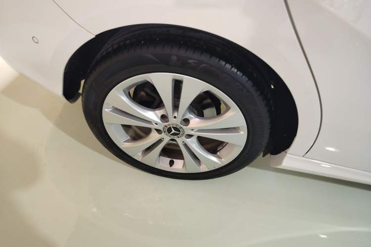 Used Mercedes-Benz B-Class 2015 B 200 Sport Edition
