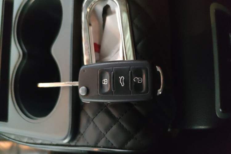 Used Volkswagen Passat 2011 1.8 TSI DSG Prestige Edition Vehicle Key