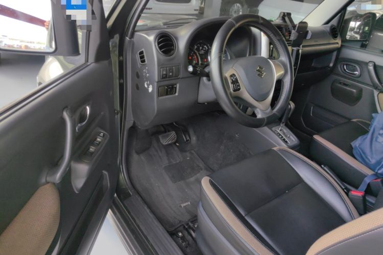 Used Suzuki Jimny 2015 1.3 AT Mode3 Navigation Edition
