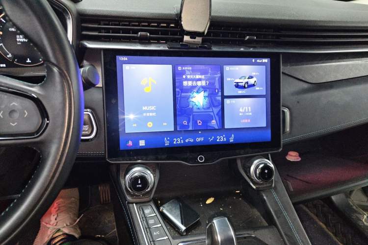 Used Lynk & Co 05 2020 2.0TD Two-Wheel Drive Shine Halo Audio And AC Panel