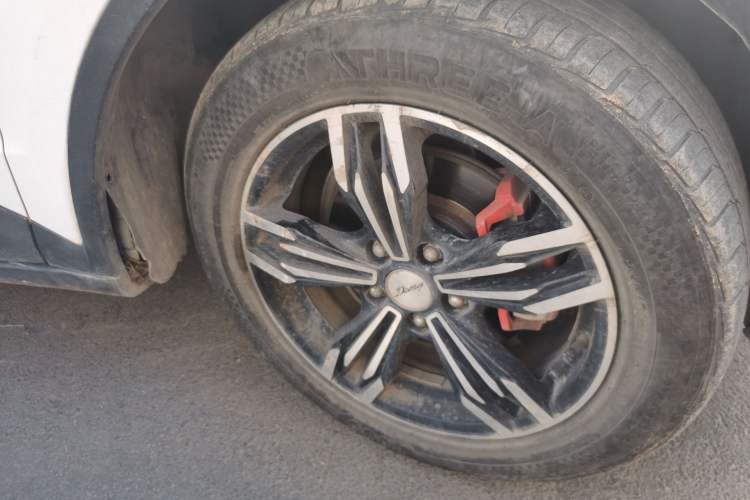 Used Zotye Domy X5 2017 Upgraded Model 1.5T Manual Luxury Version
