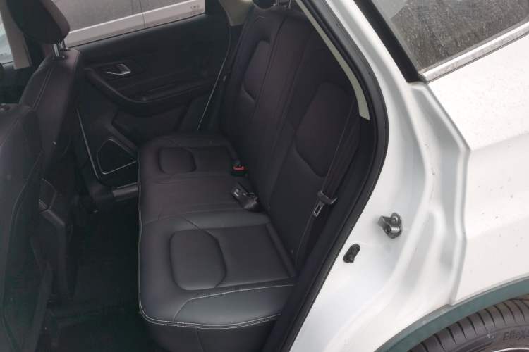 Used Bestune X40 2017 1.6L Automatic Prestige Edition
