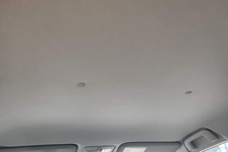 Used Toyota YARiS L Zhi Xuan 2019 1.5E CVT Dynamic Edition China VI compliant Headliner