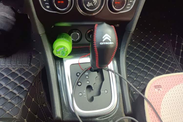 Used Citroen C4L 2013 1.6 THP Automatic Impression Edition
