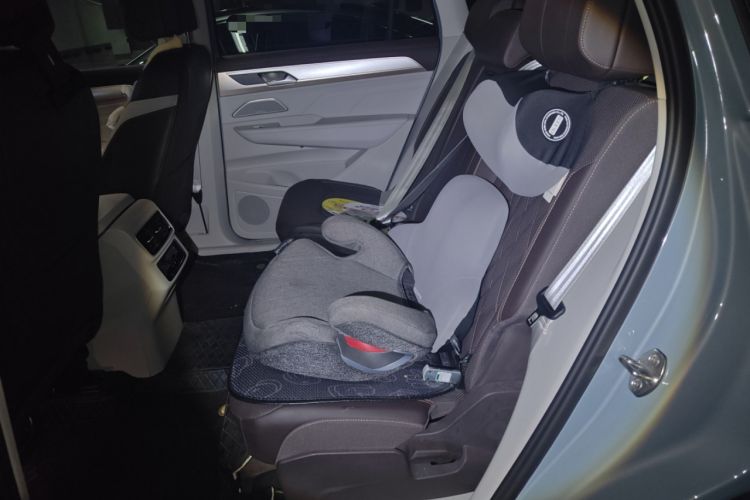 Used Volkswagen Tavendor 2024 380TSI All-Wheel-Drive R-Line Ambition Edition
