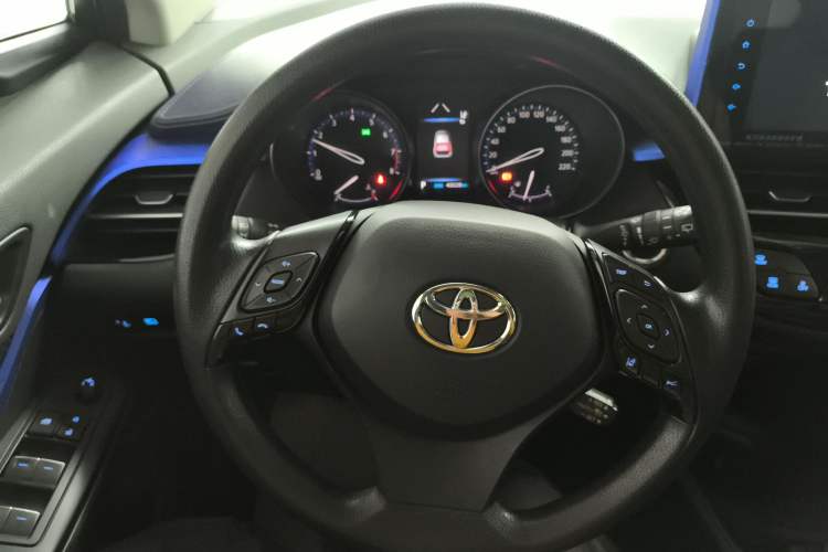 Used Toyota C-HR 2021 2.0L Comfort Edition Steering Wheel