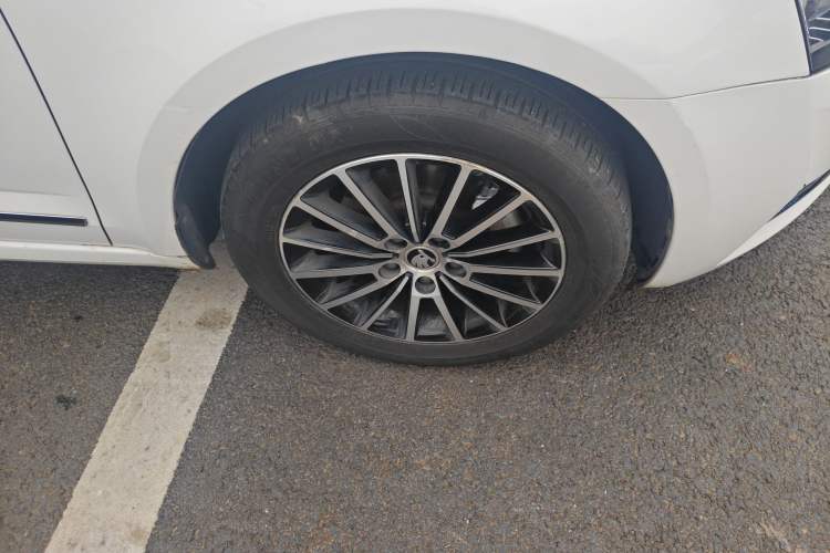 Used Skoda Octavia 2018 1.6L Automatic Luxury Edition