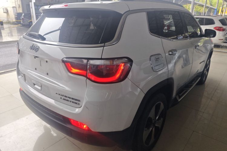 Used Jeep Compass 2017 200T Automatic Prestige Four-Wheel Drive Edition Rear Right 45 Deg