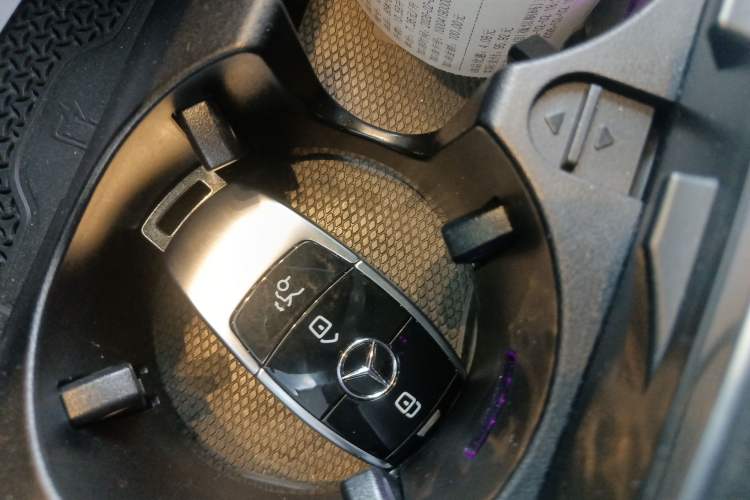 Used Mercedes-Benz E-Class 2021 E 300 L Sport Luxury Edition
