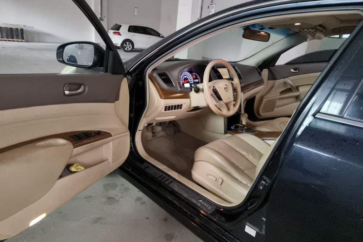 Used Nissan Teana 2011 2.5L XL Glory Edition
