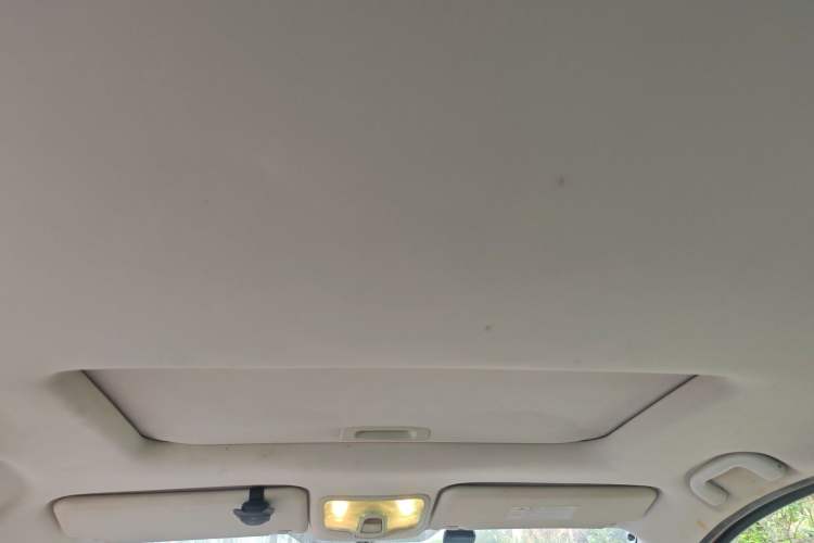 Used HYOSOW S2 2015 1.5L Manual Base Version China V
