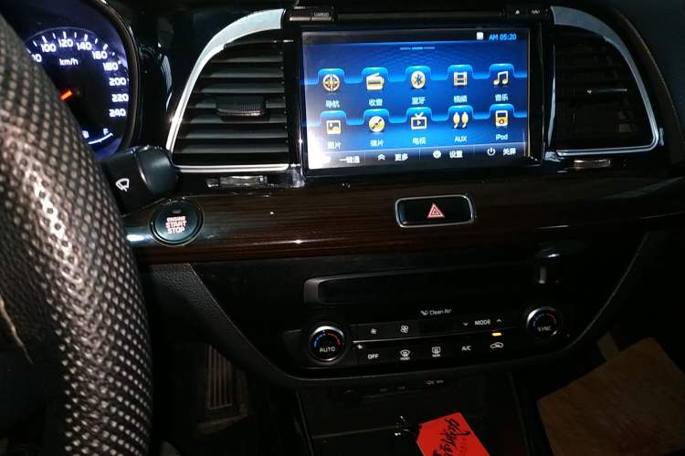 Used Kia K4 2014 1.8L Automatic DLX