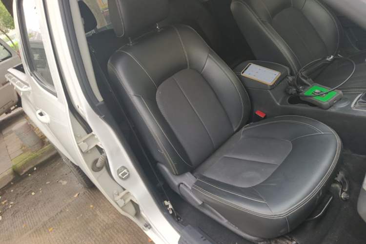 Used Great Wall Wingle 7 2022 2.0T Gasoline Two-Wheel Drive Value Edition Big Double GW4C20B Right Front Seat