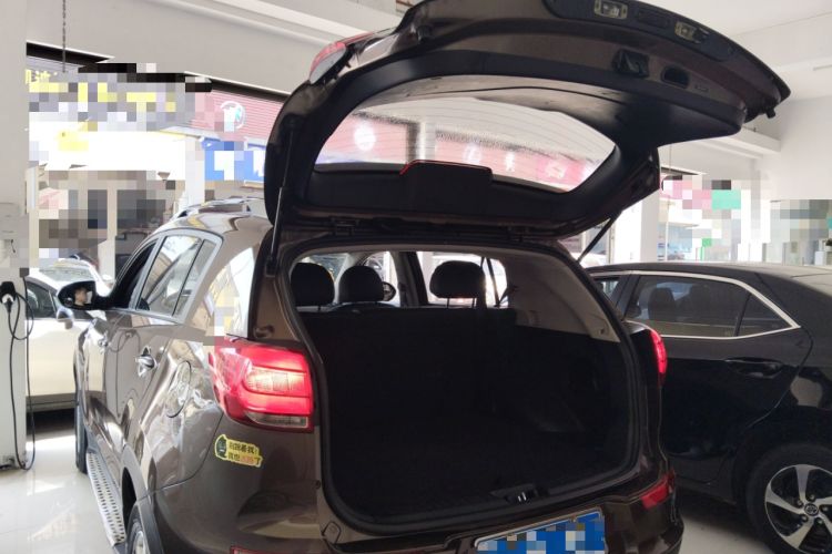 Used Kia Sportage R 2016 2.0L Manual Two-Wheel Drive GL Trim
