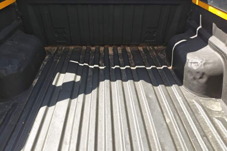 Used JMC Yuhu EV 2022 4x2 LX JX1032PSEF5BEV Trunk