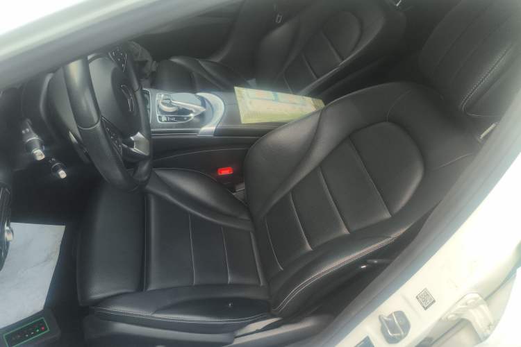 Used Mercedes-Benz C-Class 2017 Facelift C 200 L Sport Edition Left Front Seat