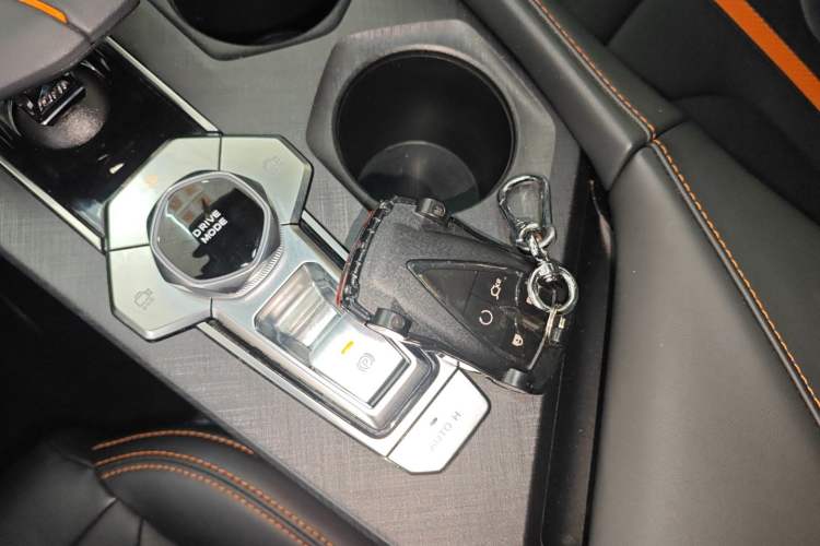 Used CHANGAN UNI-V 2024 1.5T Prestige Edition
