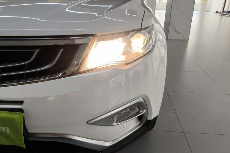 Used Geely Auto Emgrand X7 Sport 2016 1.8TD Automatic ZhiShang Model