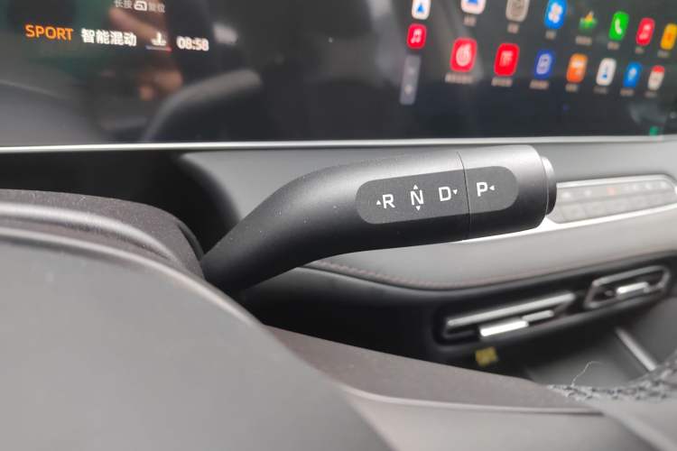 Used Roewe D7 2025 DMH 125km World Champion Edition
