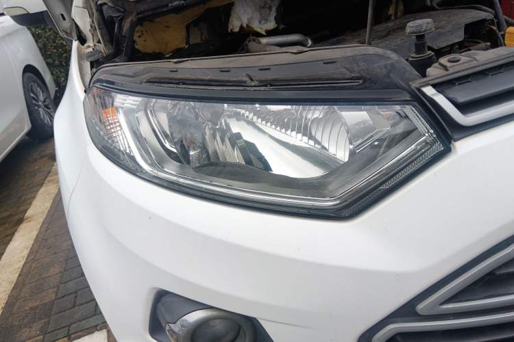 Used Ford EcoSport 2013 1.5L Automatic Fashion Model