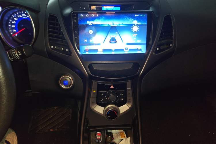 Used Hyundai Elantra (5th Generation / Langdong) 2013 1.6L Automatic Leading Model
