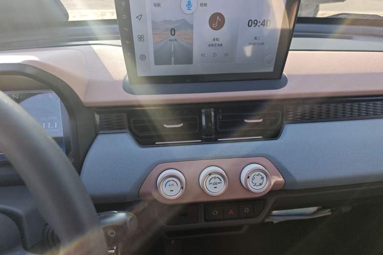 Used Chery QQ Ice Cream 2024 Edition Youth Version 205km Sundae