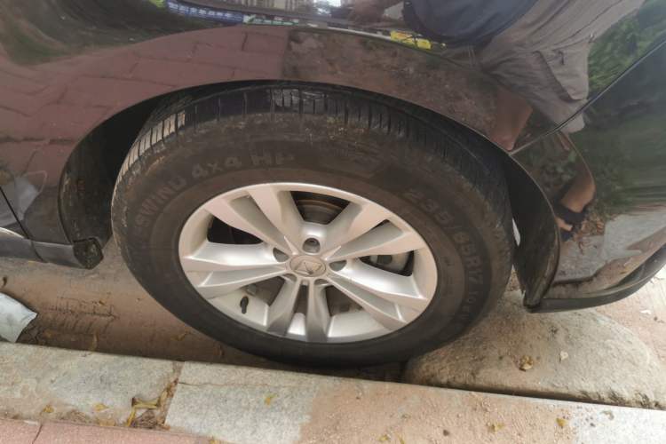 Used BORGWARD BX7 2016 28T 2WD Elite Edition 5-seater
