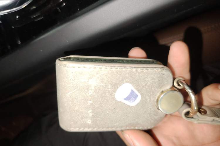 Used Volvo XC60 New Energy 2022 T8 Plug-in Hybrid All-Wheel Drive Smart Luxury Edition