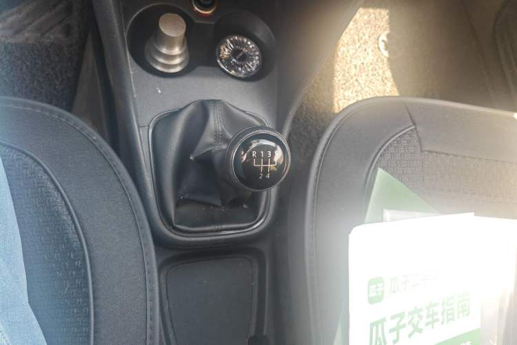 Used Volkswagen Polo 2014 1.4L Manual Fashion Edition