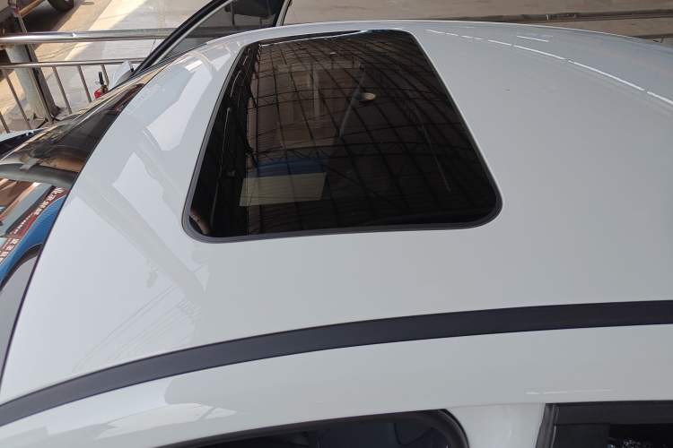 Used Hyundai Elantra 2023 1.5L CVT GLX Elite Edition Roof