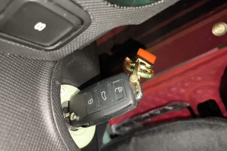 Used Wuling Hongguang MINIEV 2020 Enjoy Edition Lithium-Ion Battery Vehicle Key