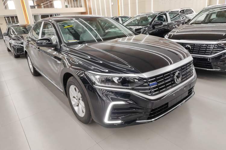 Used Volkswagen Passat New Energy 2025 430 PHEV Hybrid Business Edition