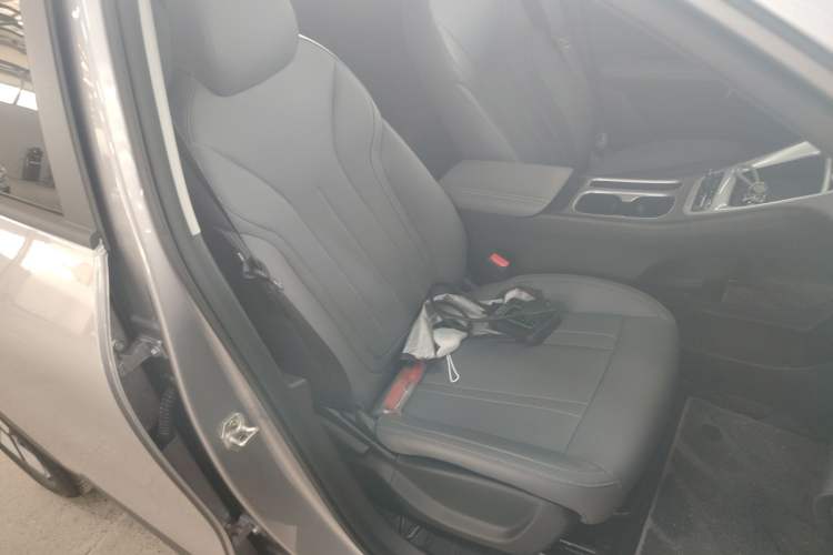 Used Geely Galaxy Geome 2026 Model 310km Youth Edition Right Front Seat