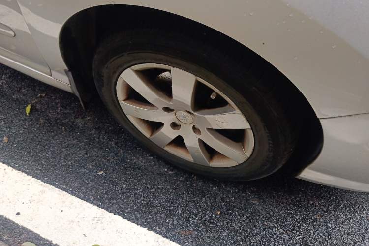 Used Peugeot 408 2013 1.6L Automatic Comfort Edition
