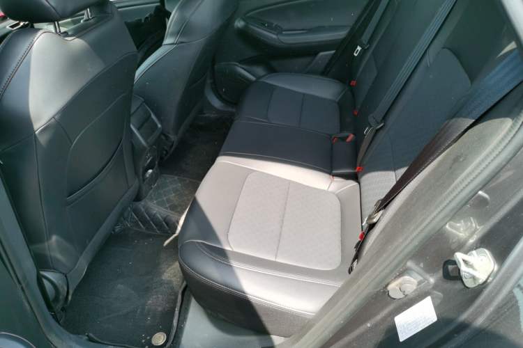 Used CHANGAN Eado 2025 PLUS 1.5L Manual Luxury Edition Left Rear Seat