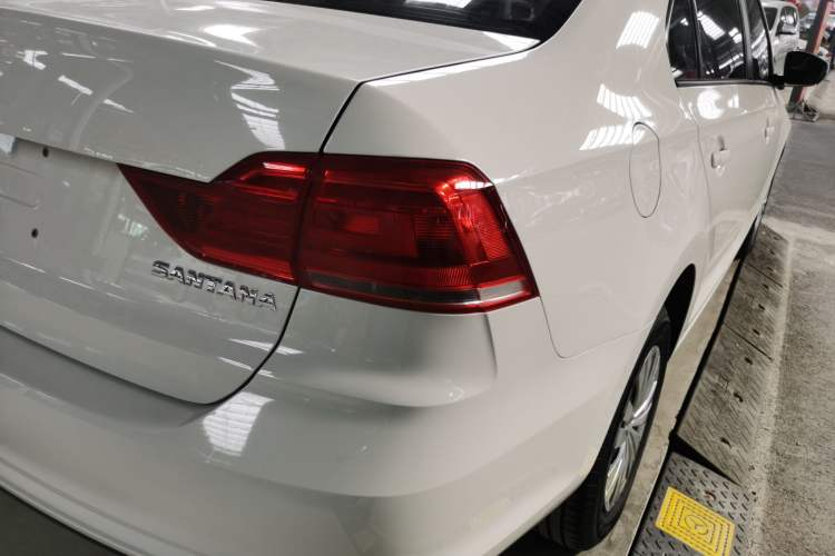 Used Volkswagen Santana 2021 1.5L Automatic Fashion Edition Exterior 3