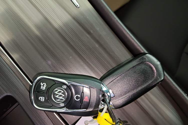 Used Buick LaCrosse 2021 652T Luxury Model