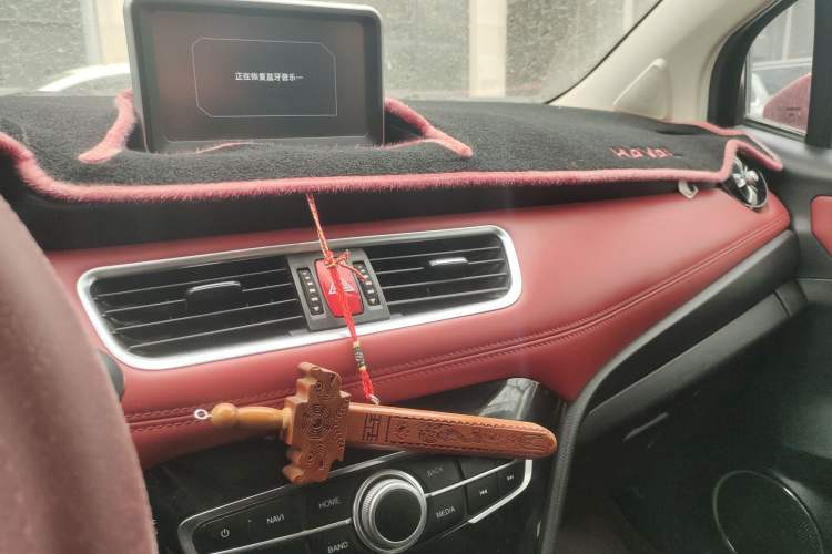 Used Haval H1 2015 1.5L AMT Urban Model Audio And AC Panel