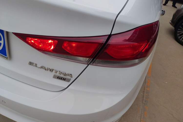 Used Hyundai Elantra (6th Generation / Lingdong) 2016 1.6L Automatic ZhiXuan – Elite Version Right Rear Taillight