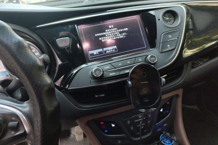 Used Buick Envision 2019 28T 4x4 Elite Version China V Standard
