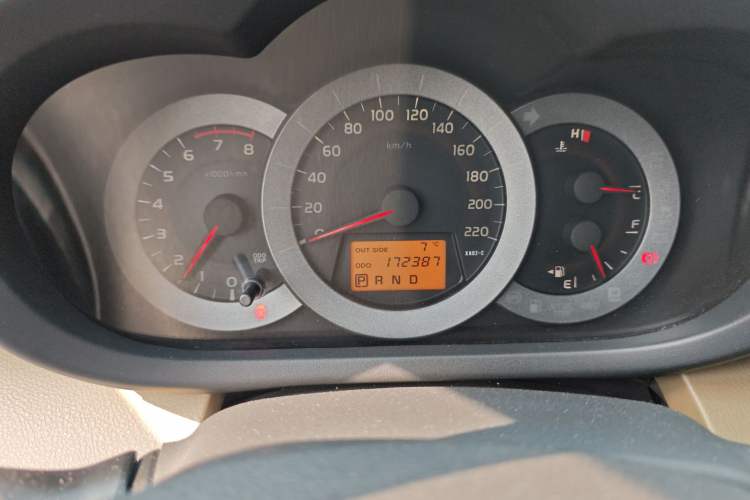 Used Toyota RAV4 2011 2.0L Automatic Luxury Edition