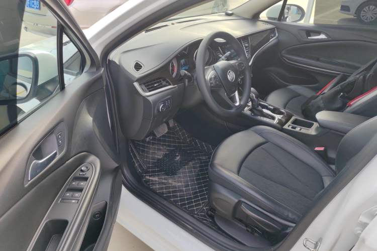 Used Buick Verano 2019 Sedan 20T Dual-Clutch Leading Model Driver Seat