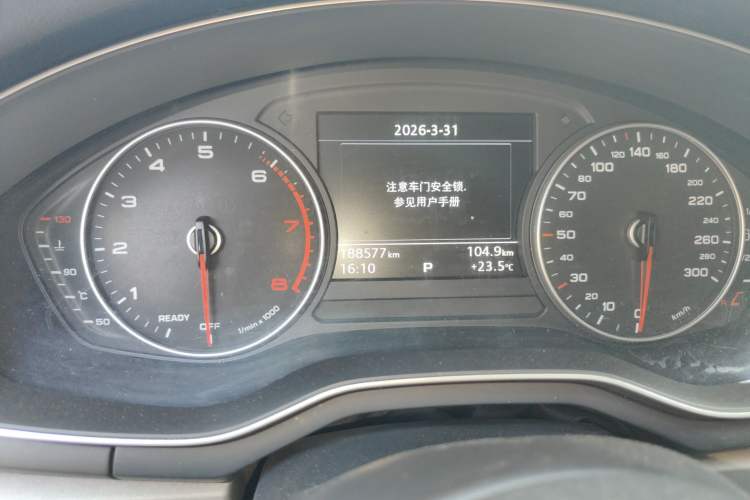 Used Audi A4L 2017 40 TFSI Ambition Edition
