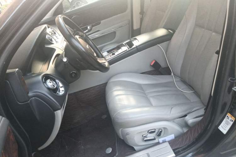 Used Jaguar XJ 2012 XJL 3.0 Panoramic Business Edition
