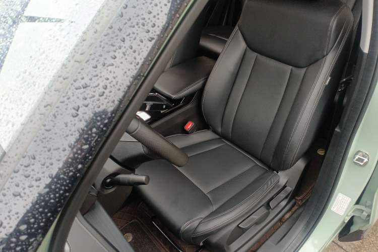 Used Wuling Asta 2021 1.5T CVT Starlight Edition
