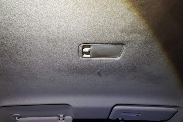 Used Nissan Livina 2013 1.6XE Manual Comfort Edition