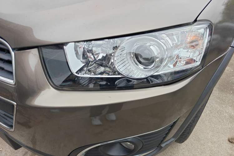 Used Chevrolet Captiva 2015 2.4L Two-Wheel Drive Urban Version 5 Seats