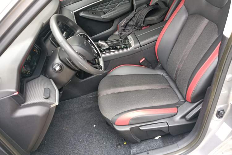 Used Dongfeng Aeolus Yixuan MAX 2021 1.5T Super-Powered Dad Edition