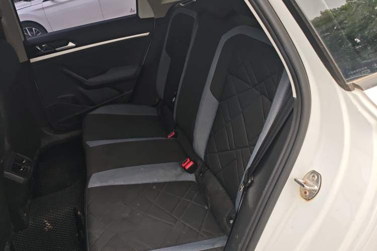 Used Volkswagen Lavida 2023 Revised 1.5L Automatic DeYi Edition Left Rear Seat